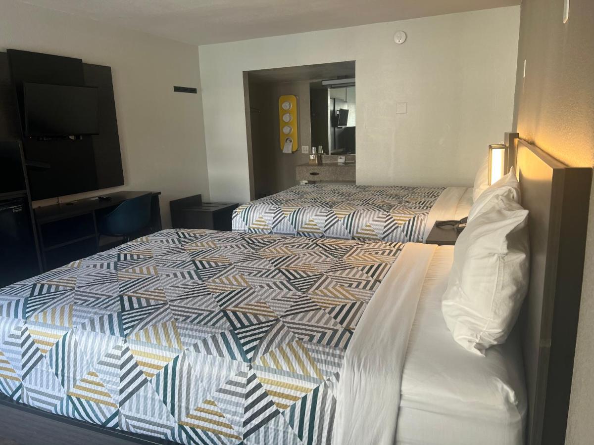 Motel 6 Glendale Az Dış mekan fotoğraf
