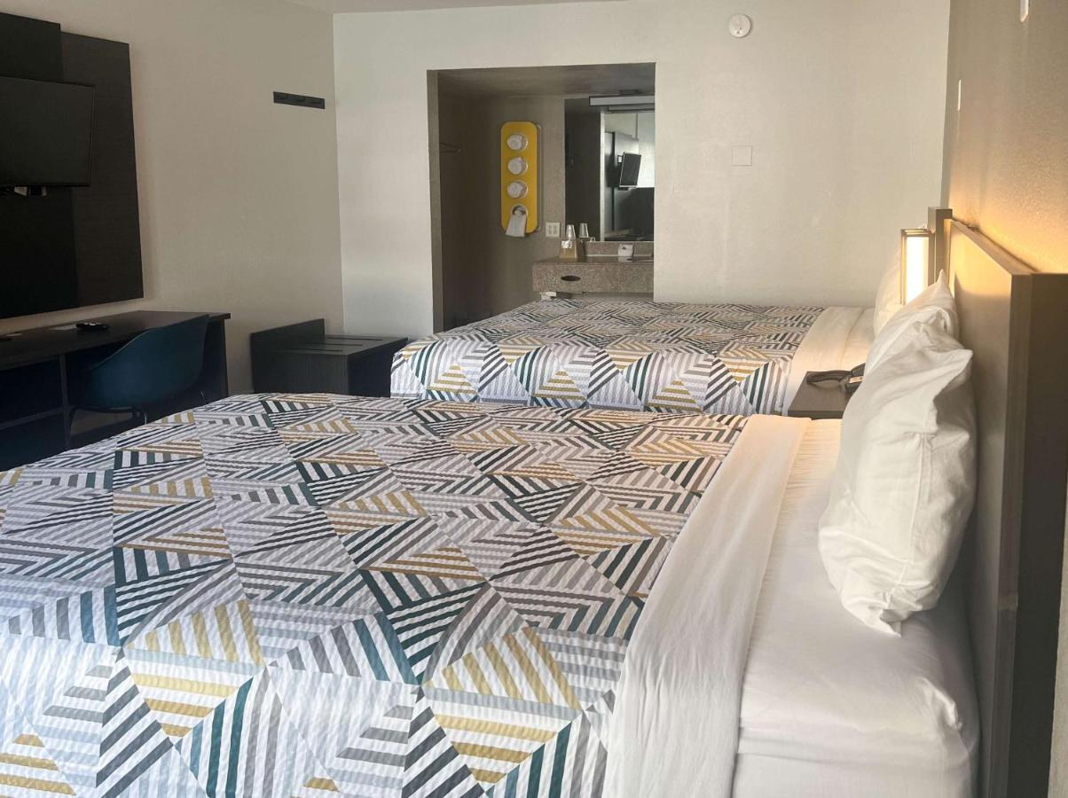 Motel 6 Glendale Az Dış mekan fotoğraf