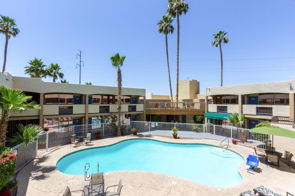 Motel 6 Glendale Az Dış mekan fotoğraf