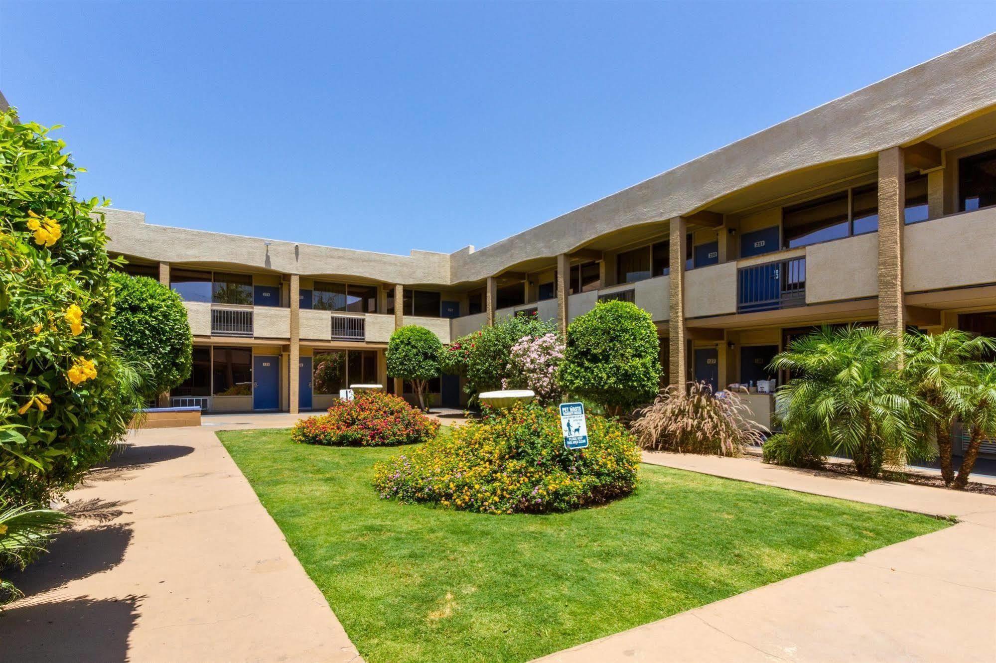 Motel 6 Glendale Az Dış mekan fotoğraf