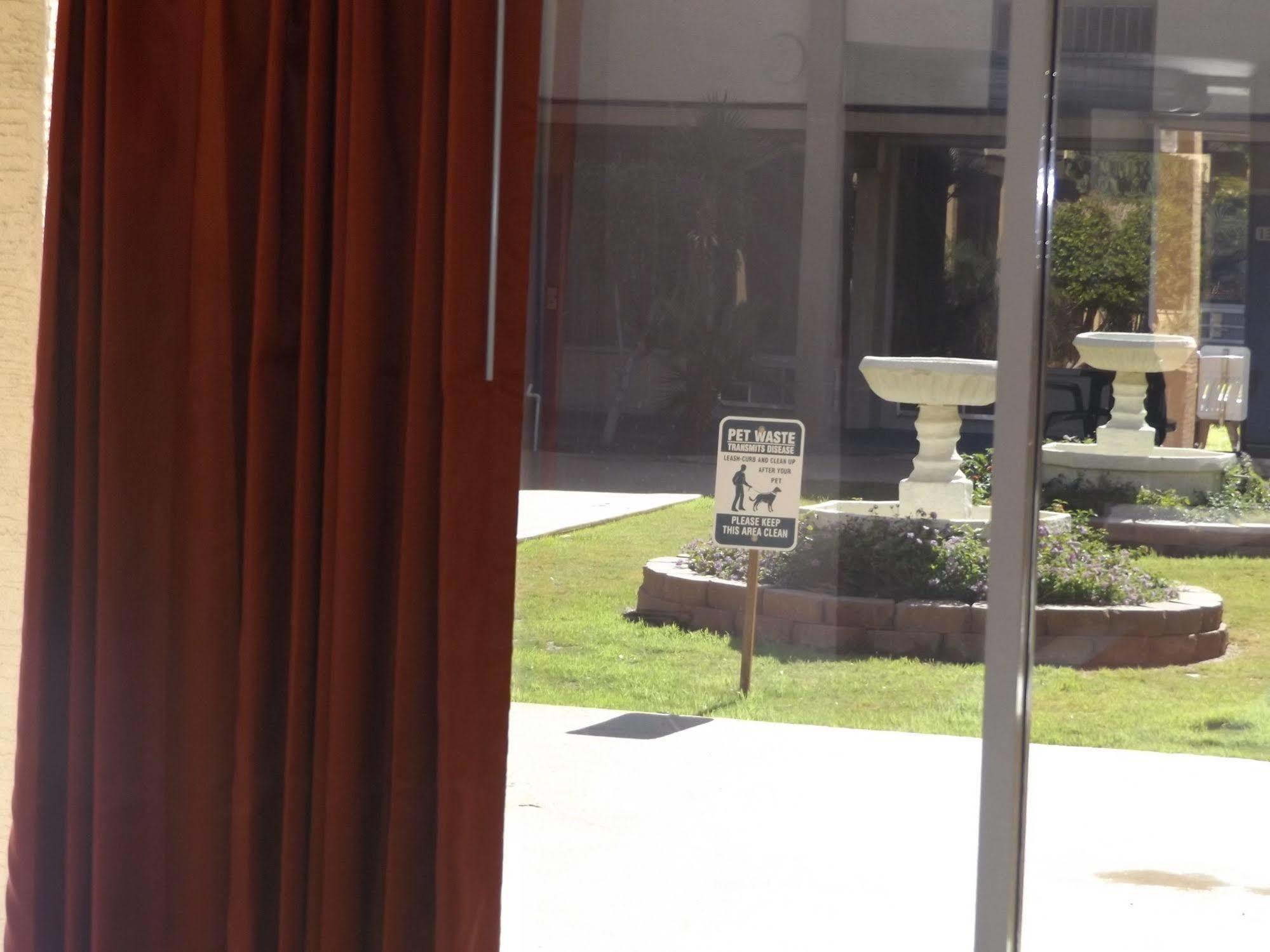 Motel 6 Glendale Az Dış mekan fotoğraf