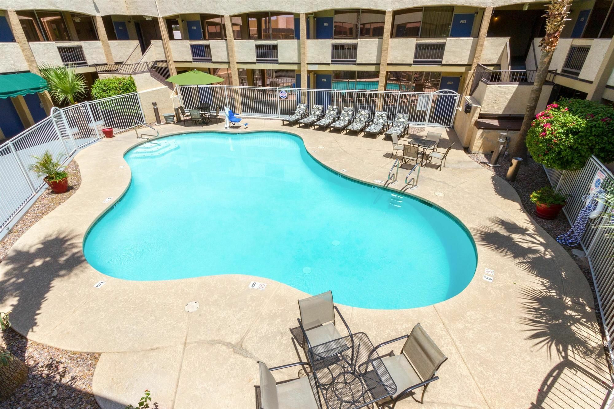 Motel 6 Glendale Az Dış mekan fotoğraf